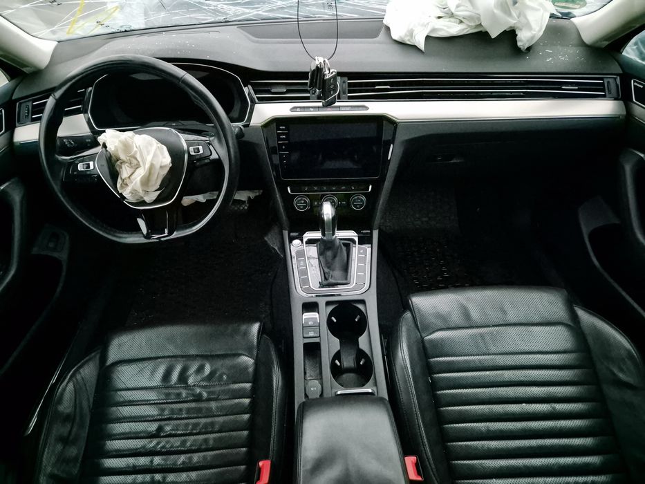 Авторозбірка Passat B8 LC9X 2.0 DFH 140 kw 4motion dq381