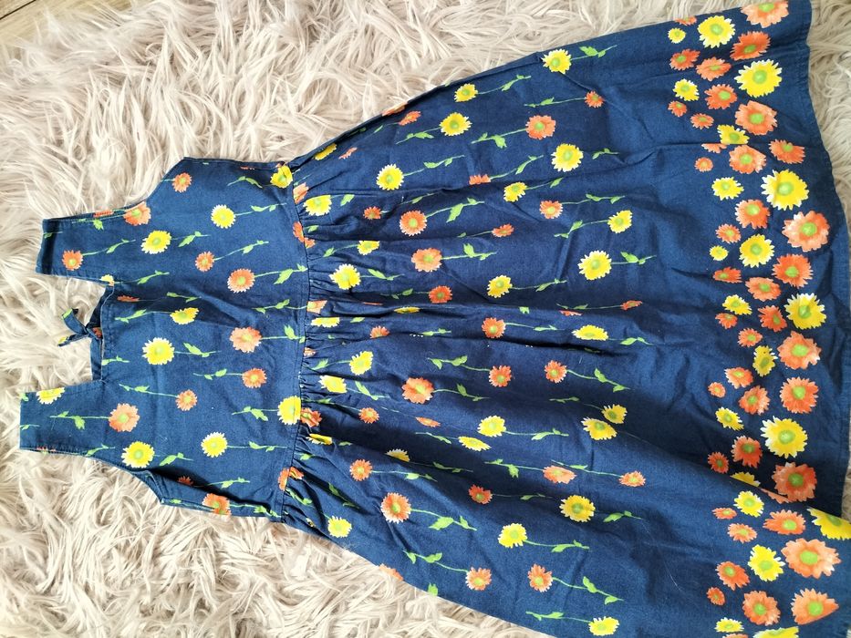 Sukienka letnia dziewczęca Mackays rozmiar 110