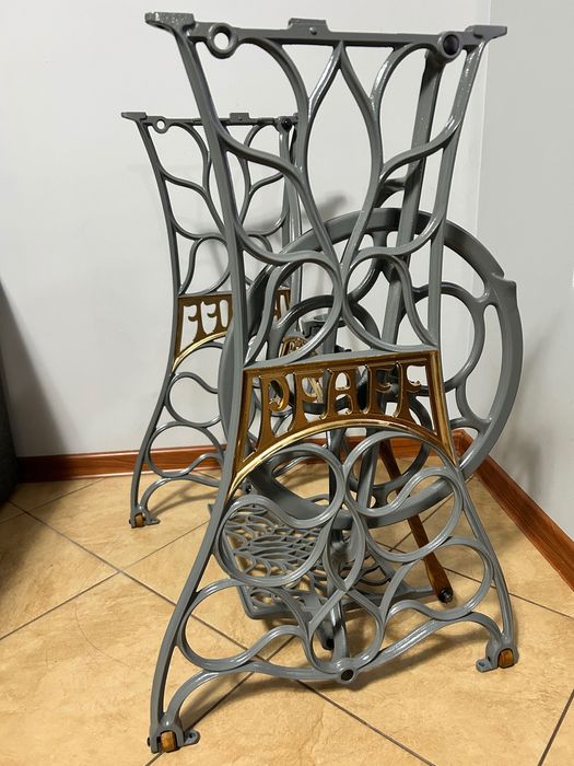 Podstawa - nogi maszyny do szycia PFAFF