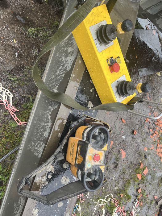 Grua automontante Eurogrue 28m