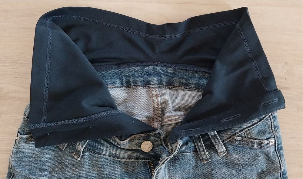 Джинси для вагітних