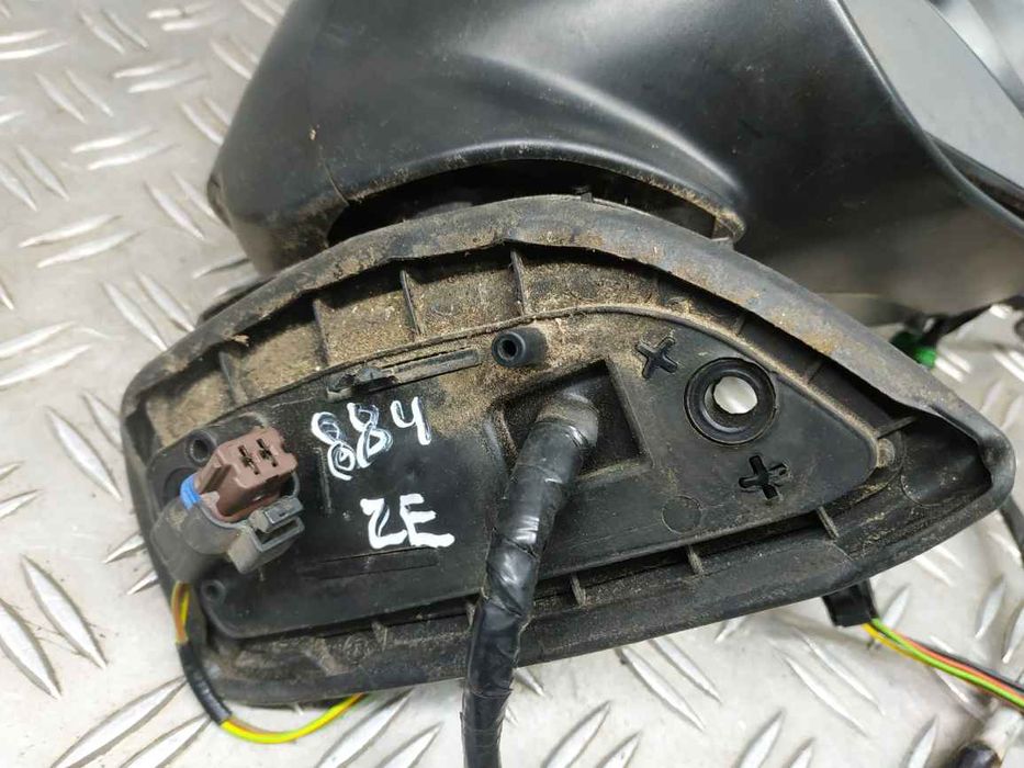 Peugeot/Citroen C4 Picasso 06-13 Дзеркало R в зборі 6pin ZE0884 8153H3