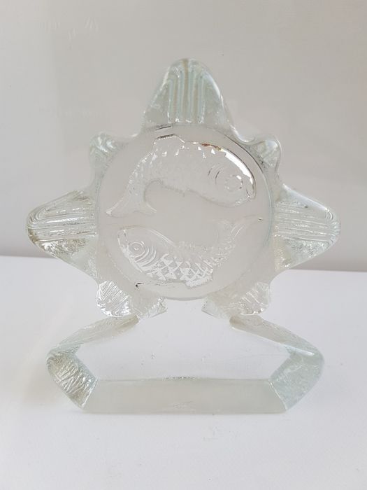 Pisces Sign Decorative Glass Item