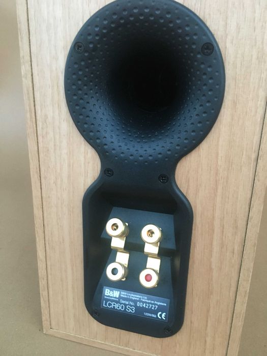 B&W LCR60 S3 como nova.