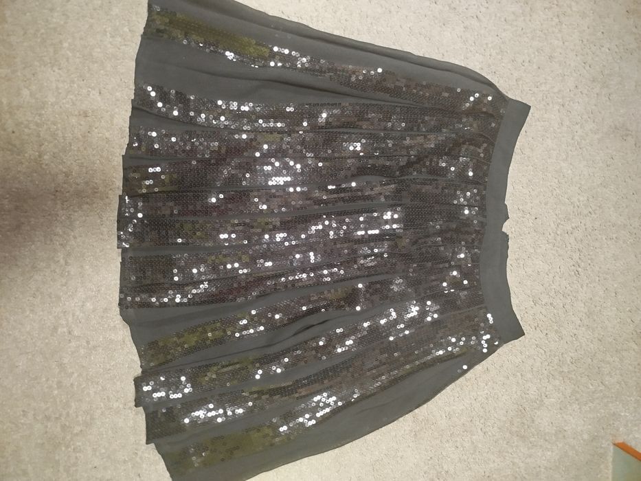 Спідниця з паєтками