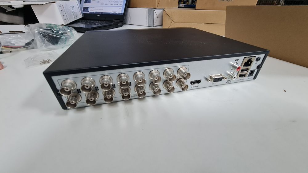 Gravador analógico de vidiovigilancia 16 câmaras HIK VISION