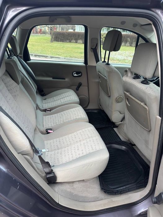 Renault Megane Scenic 2005