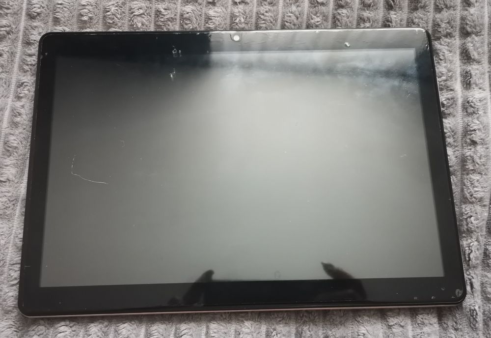 Планшет Pixus Joker 10,1'' 4/64Gb на запчастини.