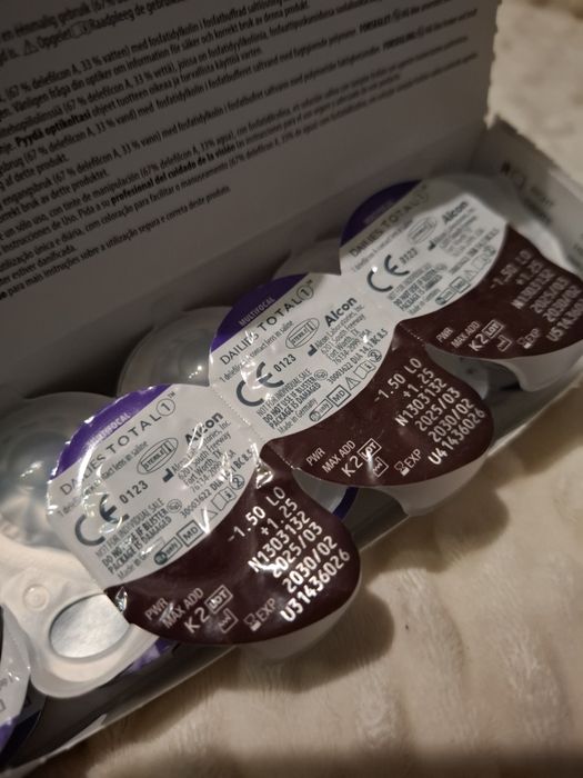 Soczewki jednodniowe ALCON Total 1 MULTIFOCAL