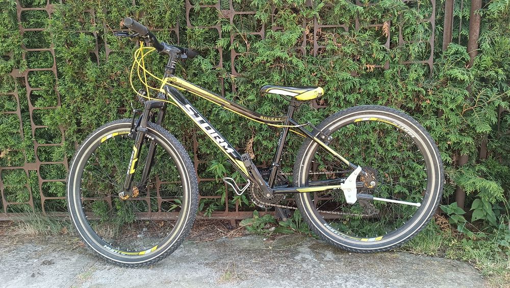 Rower górski MTB Storm Racepro | Koła 26 cali | Rama Alu 38 cm