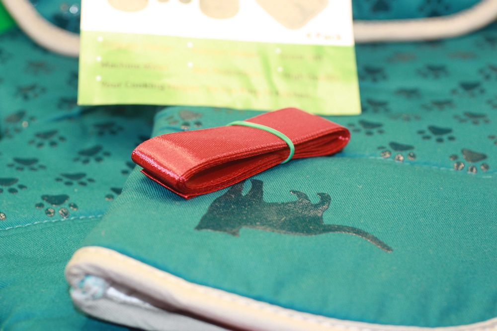 luvas e pegas para forno com motivos de Gatos e Suportes para Panelas