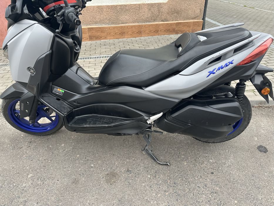Продаю yamaha x max 300 2021 рік