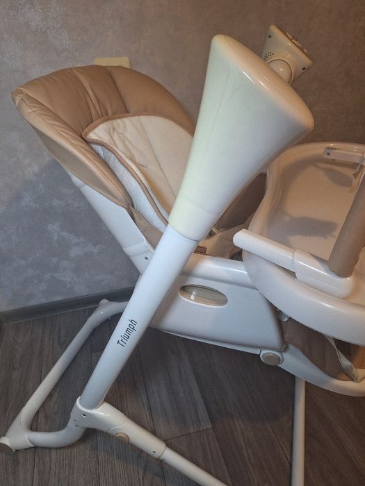 Стільчик для годування 3 в 1 CARRELLO