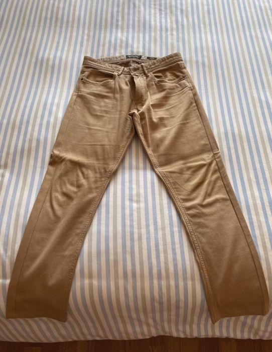 Calças bejes Massimo Dutti