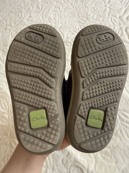Шкіряні хайтопи, черевики, туфлі для хлопчика Clarks