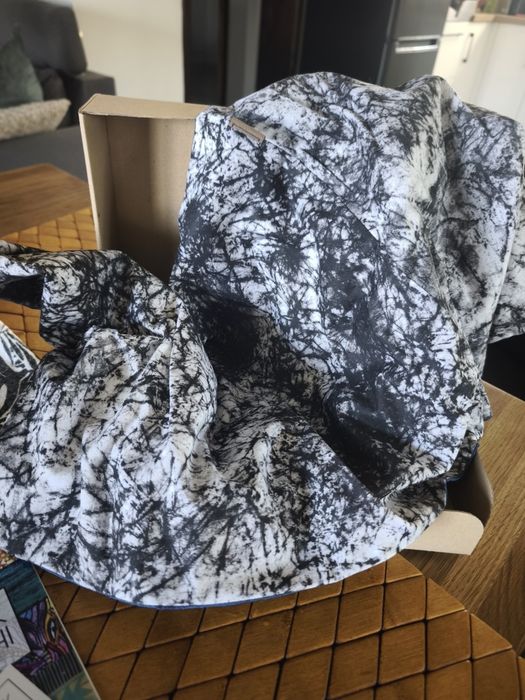 Chusta na szyję Batik Oshi