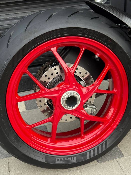 Ducati Panigale V2 2023 рік