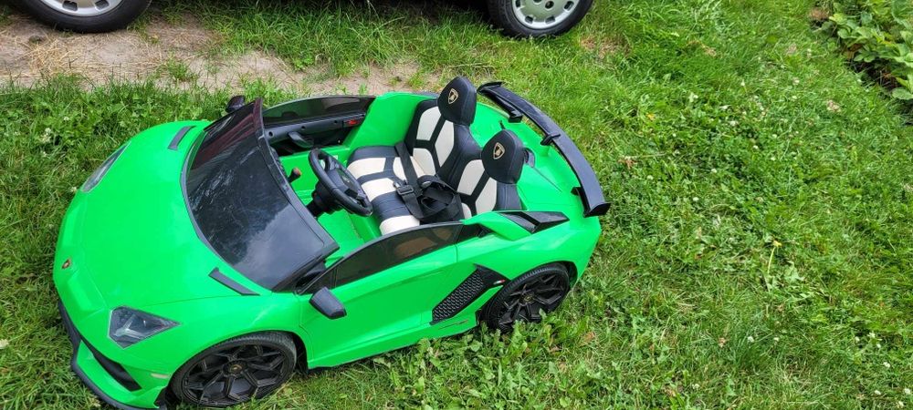 Lamborghini Aventador svj dla dzieci