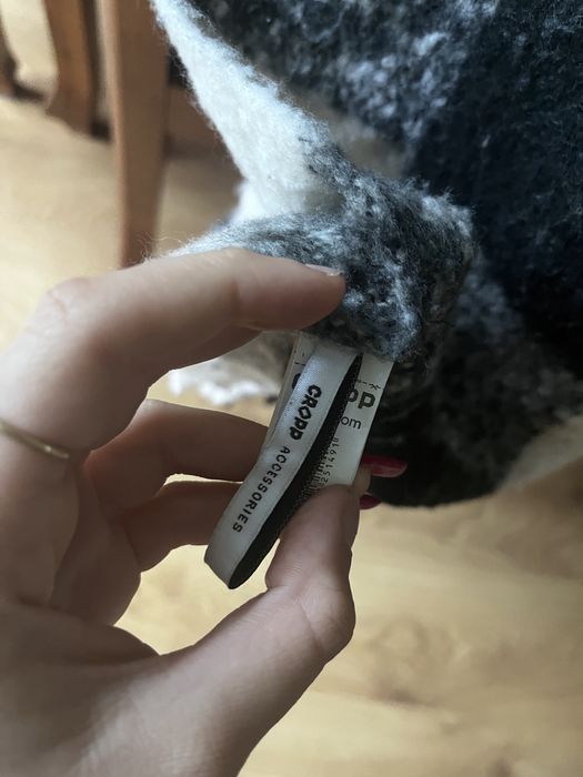 szalik zimowy z cropp