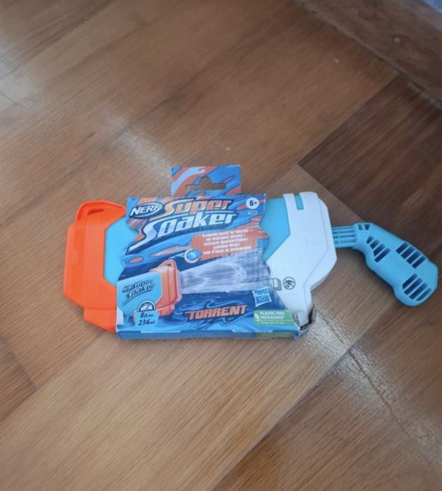 NERF de água- nunca usada