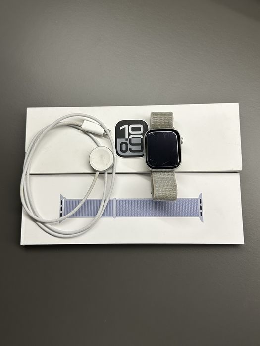 Apple watch series 10 99% baterii