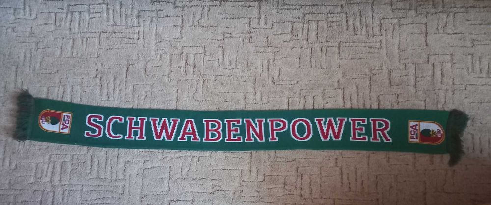 Szaliki klubów sportowych