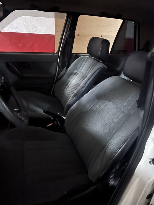 VW Golf II 1.6 Diesel – Clássico fiável e económico!