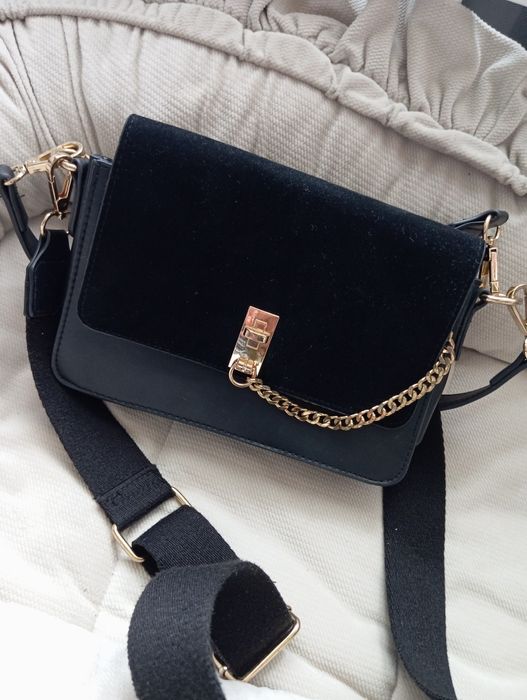 Torebka listonoszka na pasku Primark łańcuszek