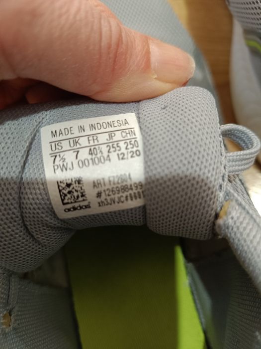Buty Adidas 40 2/3