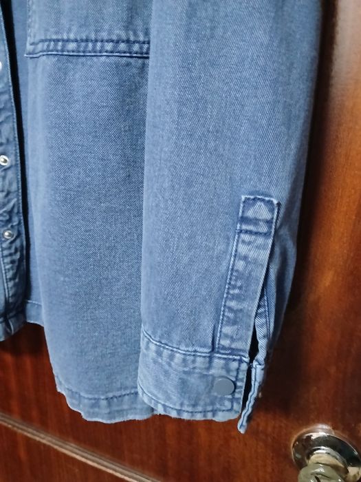 Casaco de ganga da Zara (veste M)