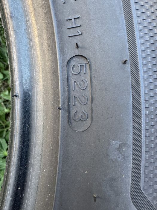 4 літні шини 235/50ZR19 Hankook