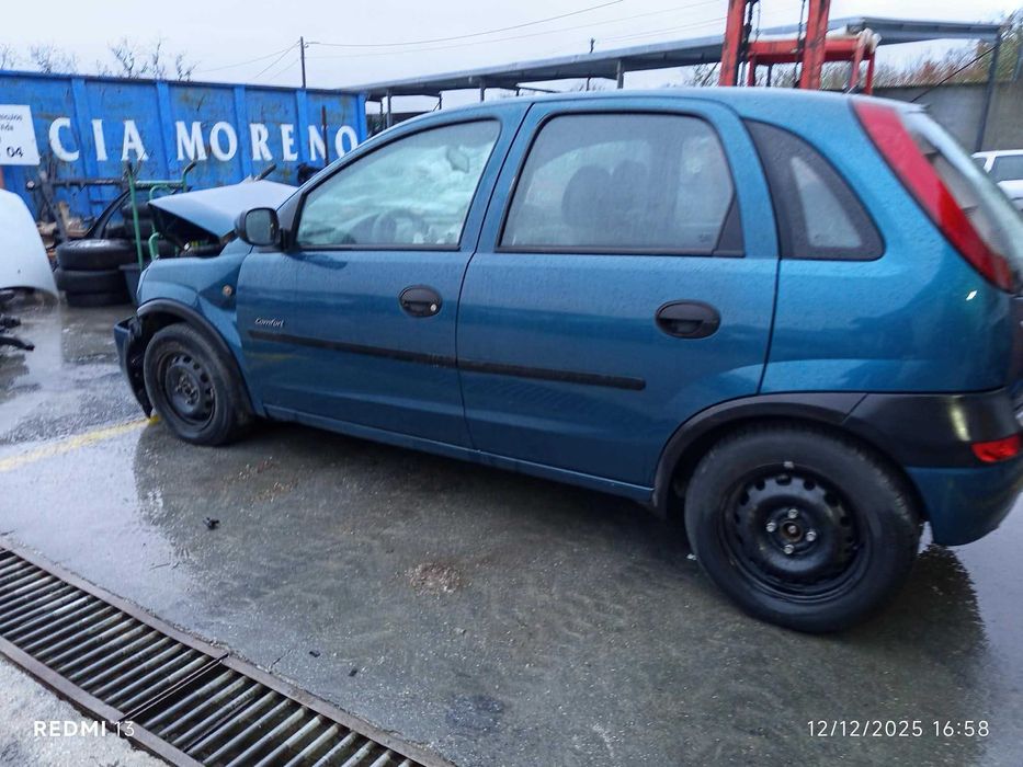 Para peças Opel Corsa C 1.2 ano 2002