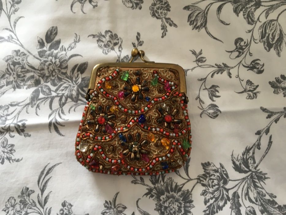 Bolsa bordada Lanidor