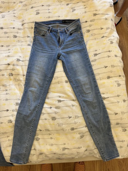 Jeansy Armani exchange rozmiar 28
