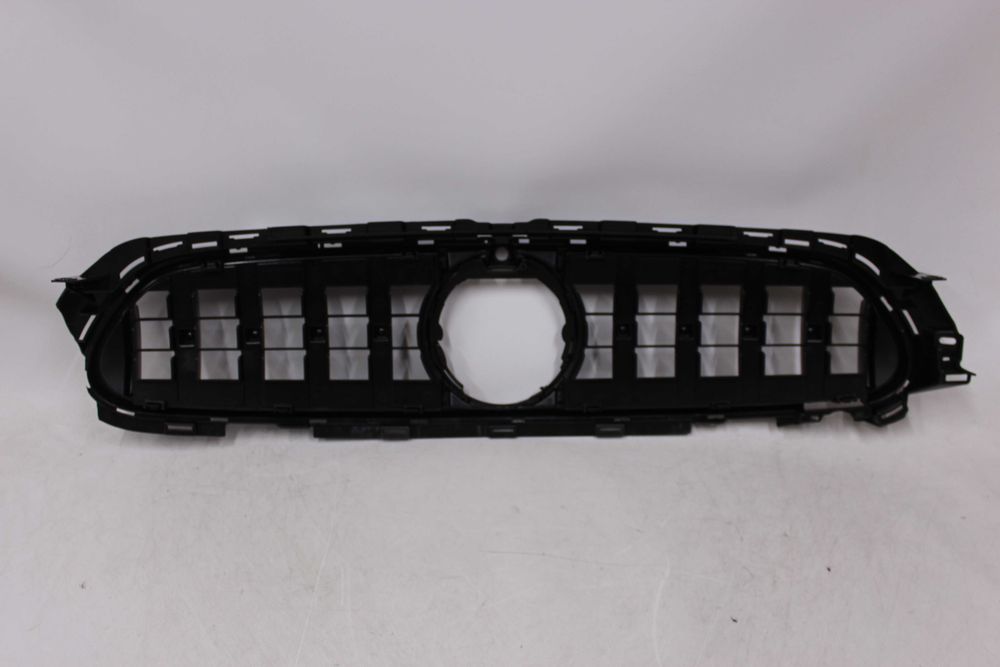 GRILL Atrapa chłodnicy MERCEDES W213 SPORT 20-23 AMG Black uszkodzony!
