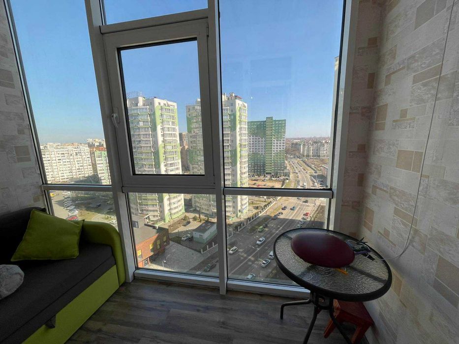 Продам 1-кімнатну квартиру в новому ЖК