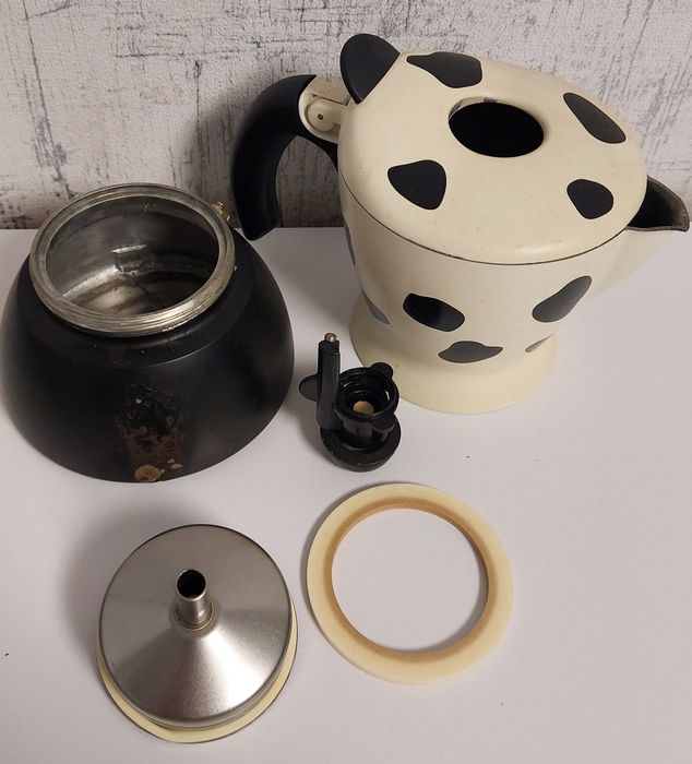 Гейзерная кофеварка Bialetti Mukka Express б/у