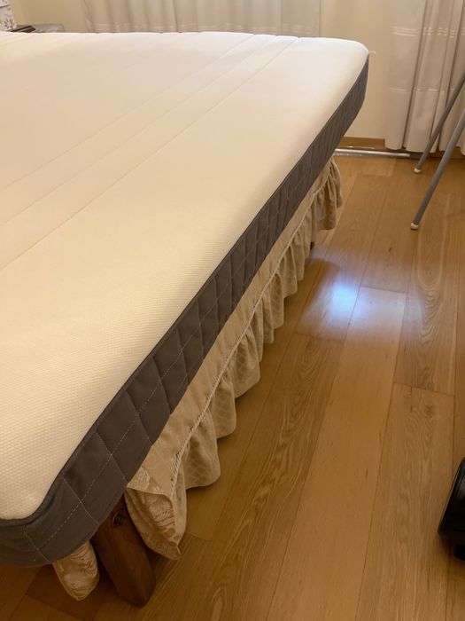 Colchão IKEA ótimo estado