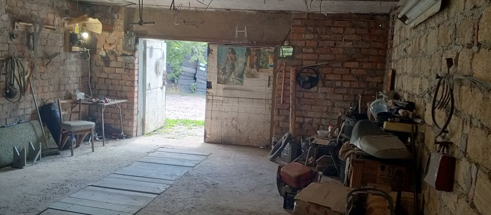 Продам Гараж большой