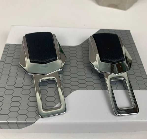 Заглушка перехідник ременя безпеки