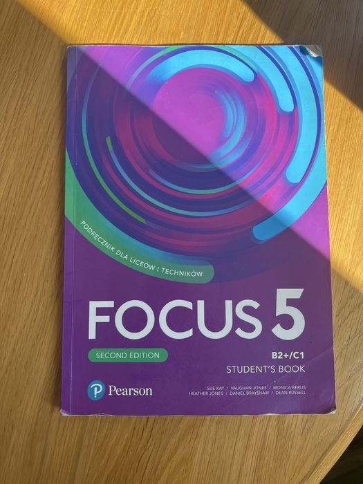 FOCUS 5 Podrecznik do nauki j. angielskiego