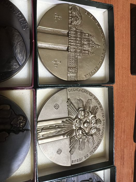 Medalhas de coleção - Basílica da Estrela - D. Luís I - Soares dos Reis - Camilo Castelo Branco