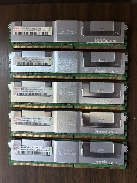 5 Módulos Hynix 2GB DDR2