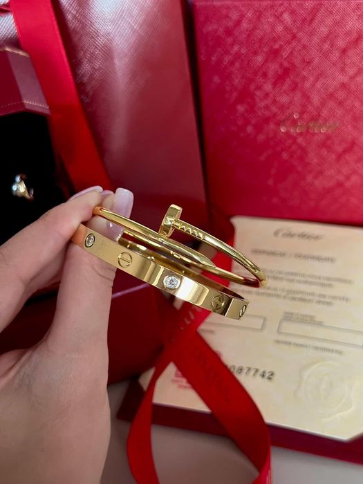 Продам набір Cartier