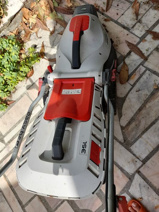 Maquina de cortar relva