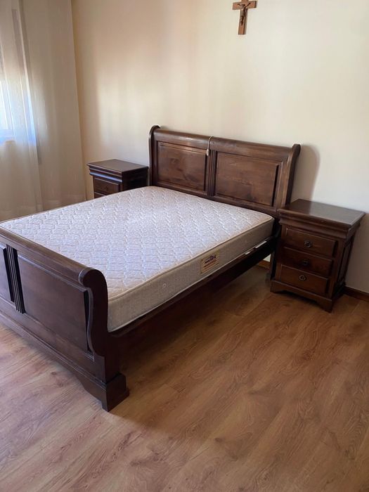 Quarto completo castanho