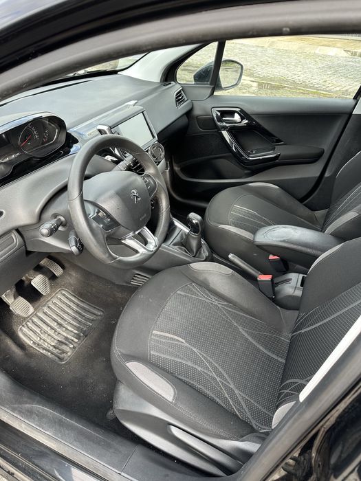 Peugeot 208 1.2 Gasolina | 2013 | 133.000 km