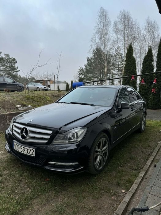 Mercedes w 204 avantgarde 1.8 cgi  blue blueefficiency automat 7g