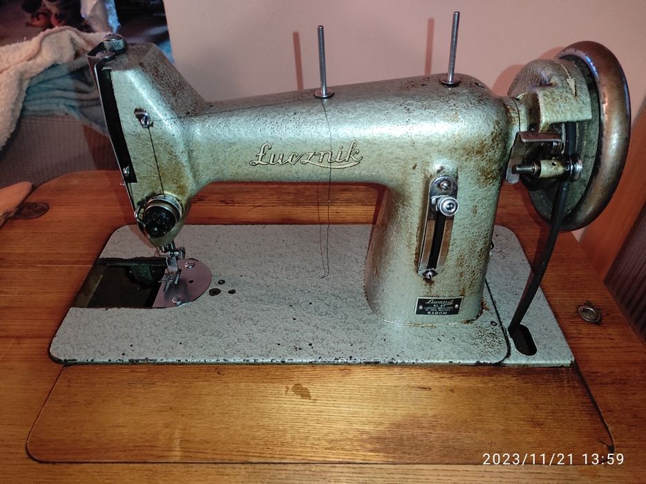 Maszyna do szycia Łucznik