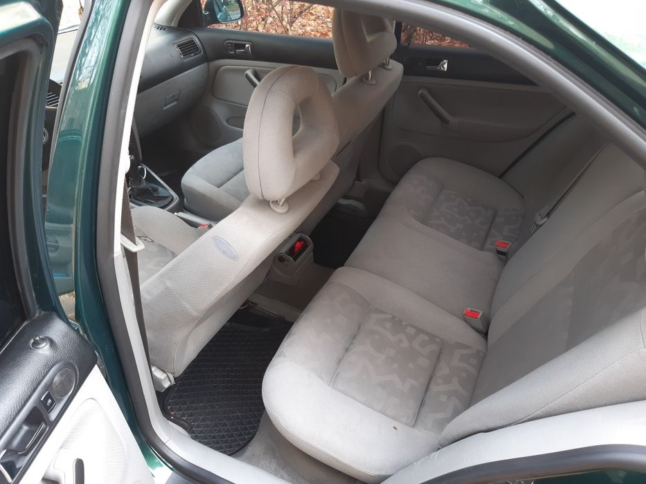 Volkswagen Bora, Golf, Jetta